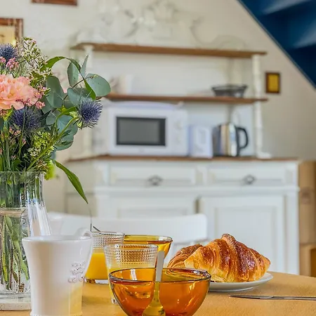 Maison Girondine Cosy Avec Jardin Et Vue Vigne - Proche St-émilion *